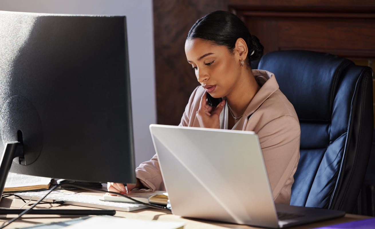 legal-tech-startups-targeting-smb-contract-help