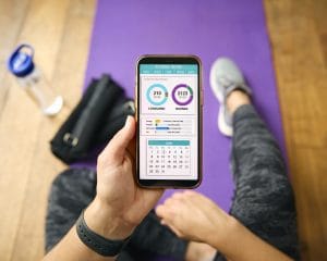 Local Gyms Competing with Global Fitness Apps