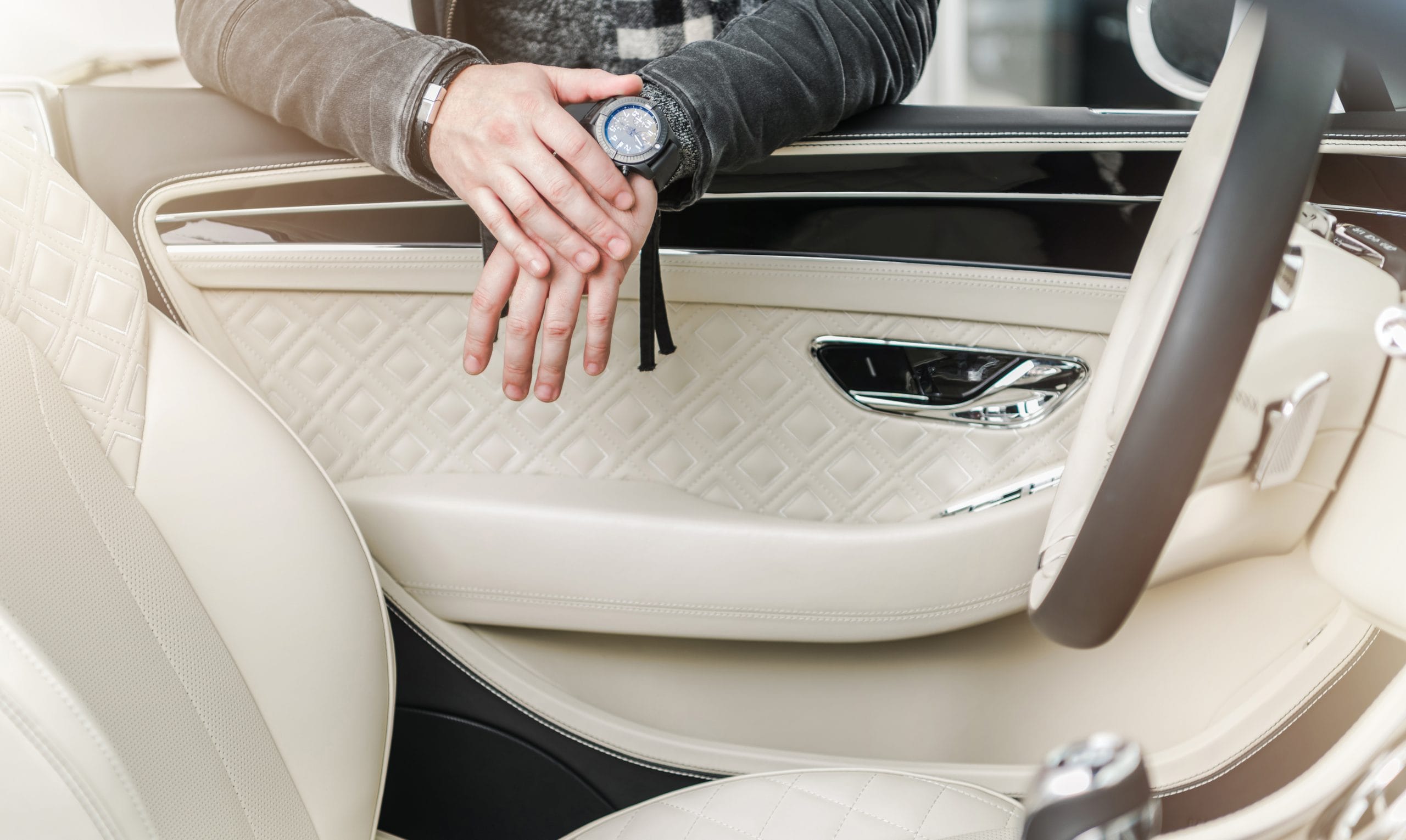 luxury-auto-brands-expanding-into-lifestyle-products