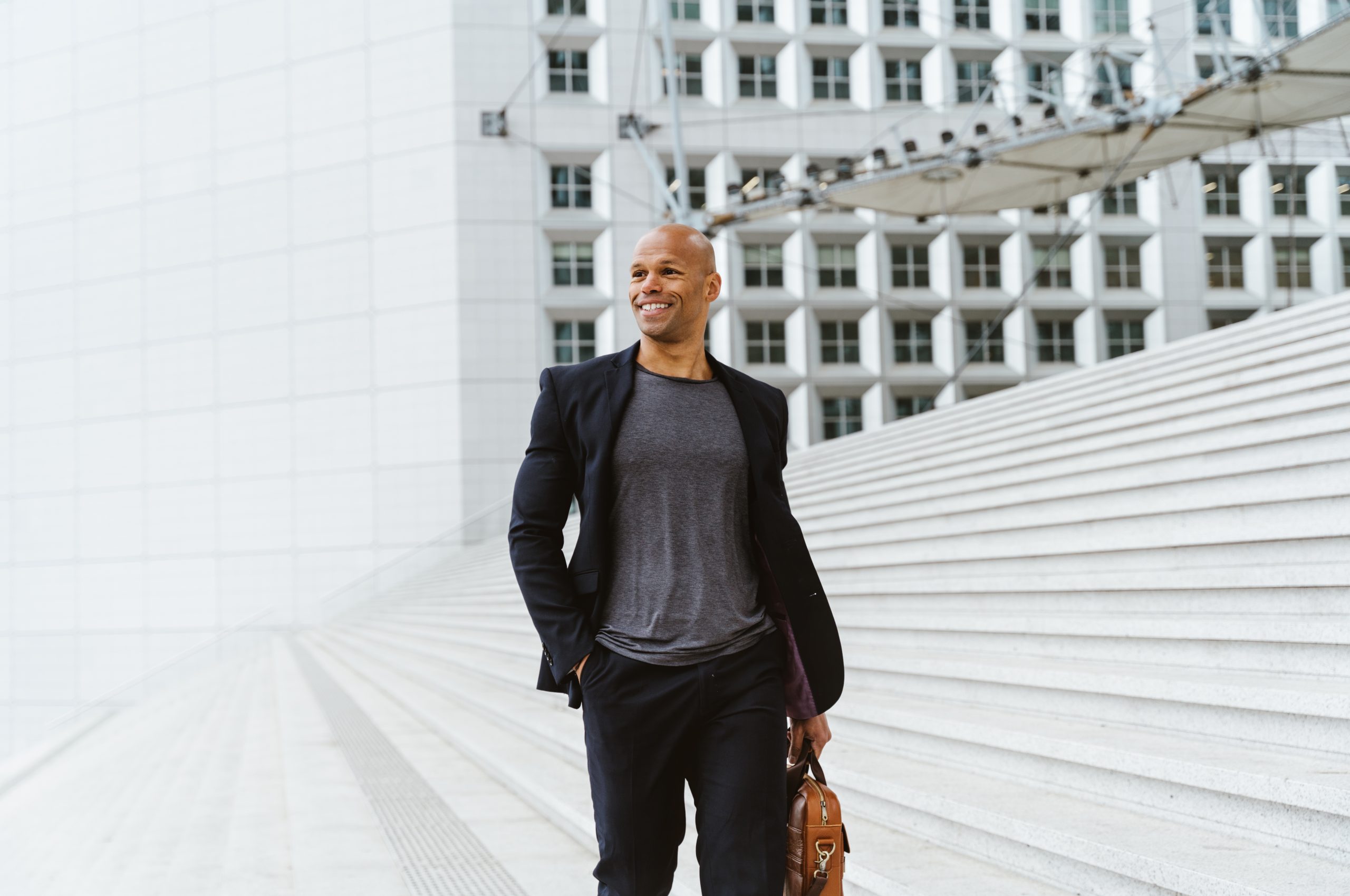 solopreneurs-are-building-seven-figure-businesses